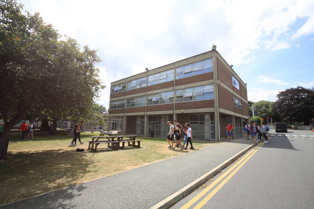 Alexandra College 1562