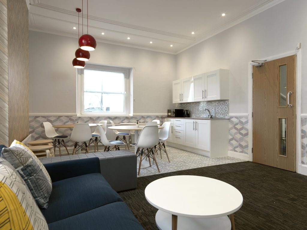 CEA - Student Lounge #14 - 3