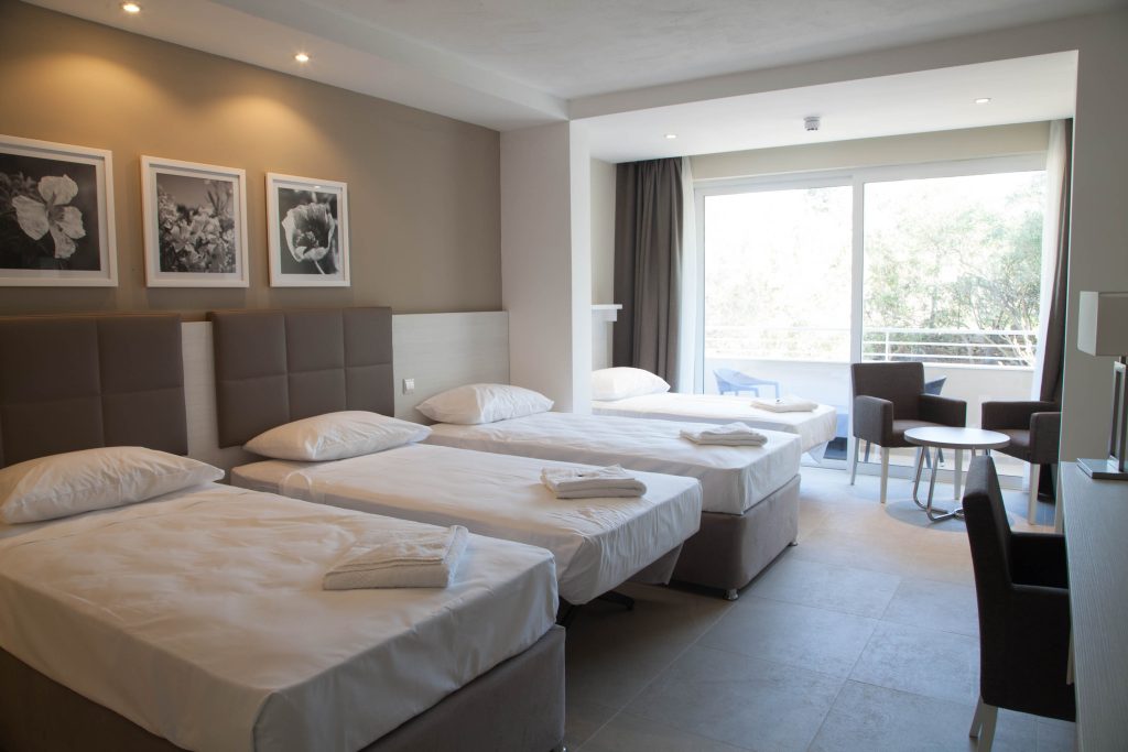 ESE Junior Club Quadruple Bedroom Salini Resort