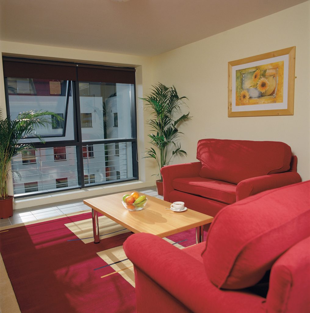 Glenomena Living (2)