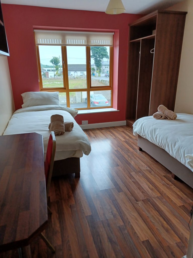 Heatherview Athlone Twin Room 1