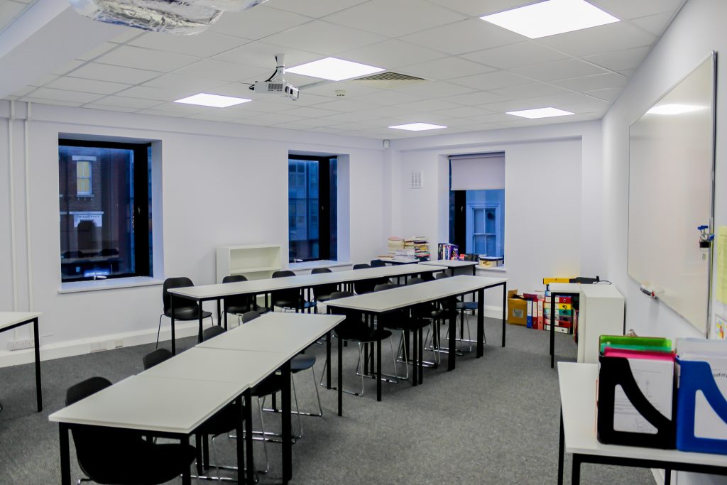 Oxford classroom 1 (2)