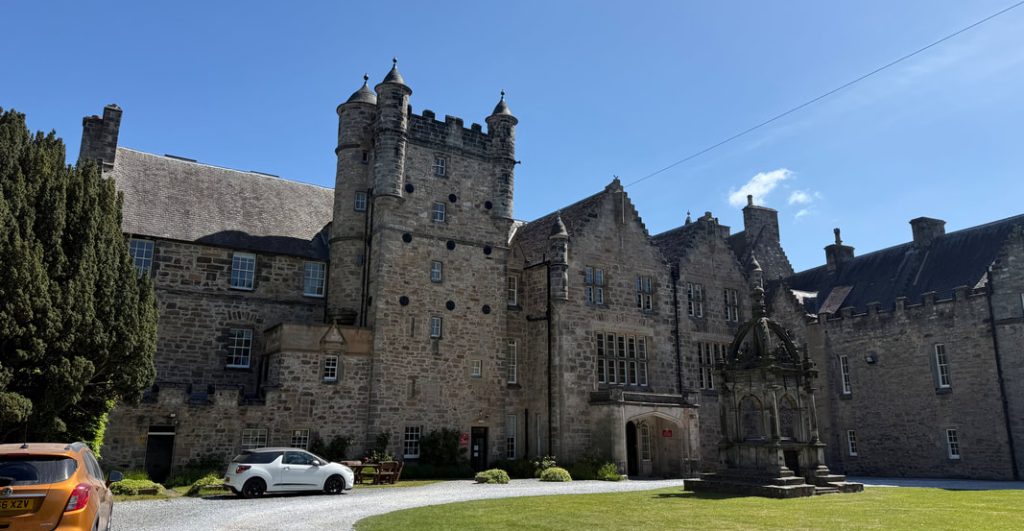 loretto school 10