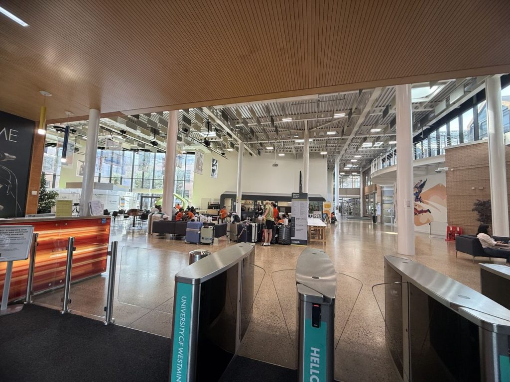 787428-uow-harrow-campus-interior2-web-1280