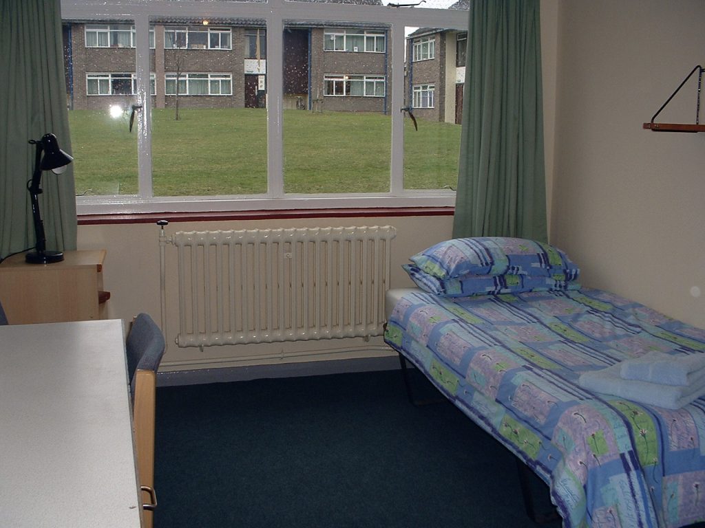ox_br_bedroom